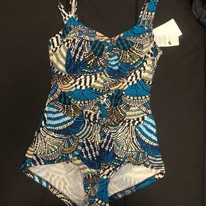 Maxine swim suit NWT